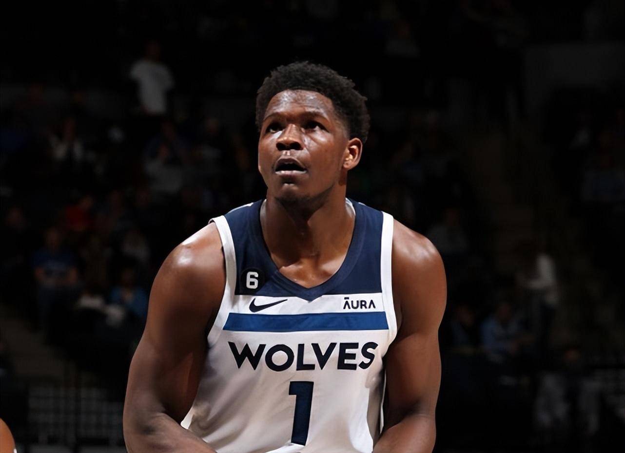 尼年轻人借 尼年轻人借