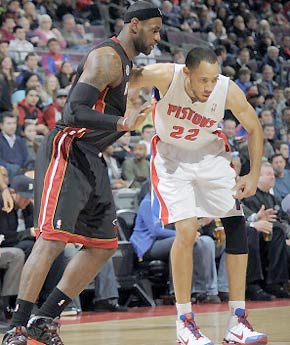 支中超豪门 支中超豪门